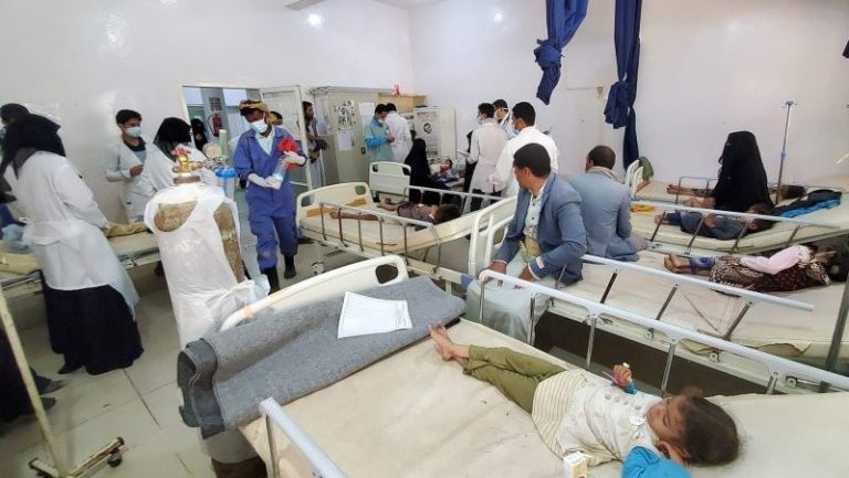 تفشي واسع النطاق لحالات الإصابة بالاسهالات المائية الحادة