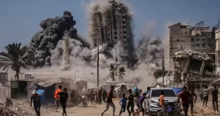 غزة بين مطرقة التهديدات الإسرائيلية وسندان الخروقات الميدانية